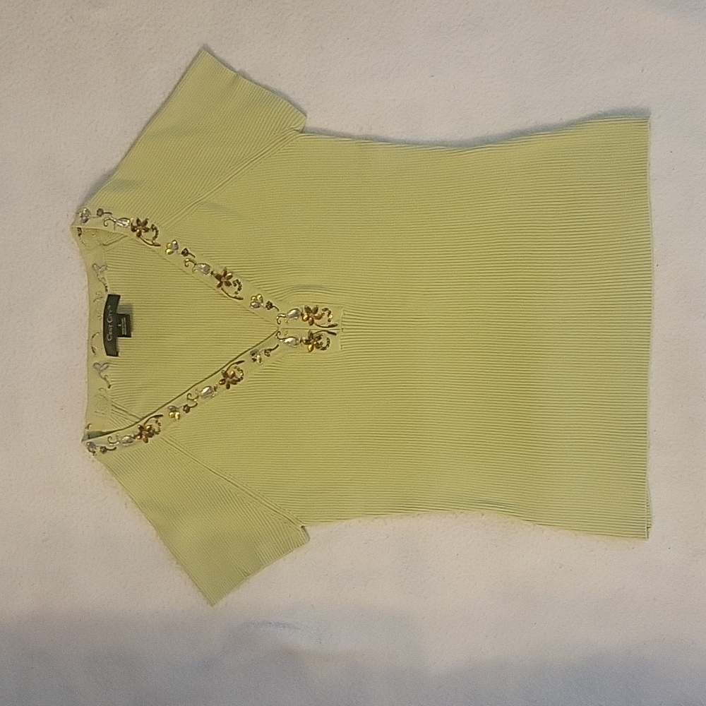 Women's short sleeve sweater with trim neck and back.  Made by Crest City.